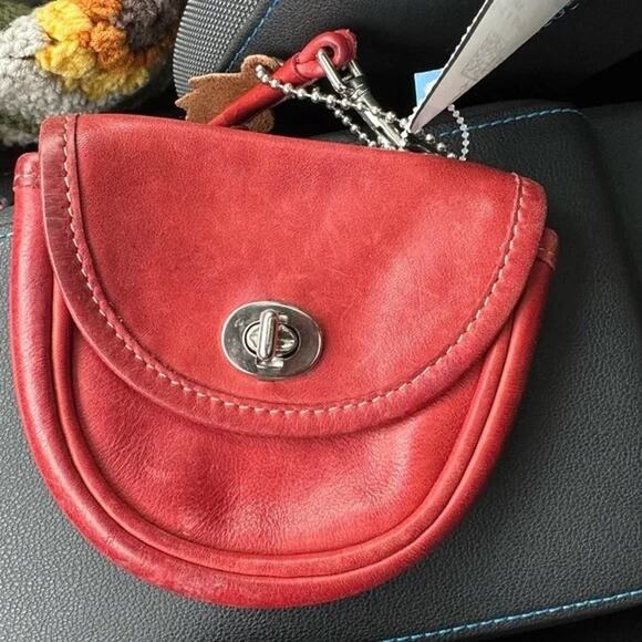 Vintage Roots Red Leather Mini Crossbody Pouch Bag Canada Small Purse OS - Picture 1 of 15